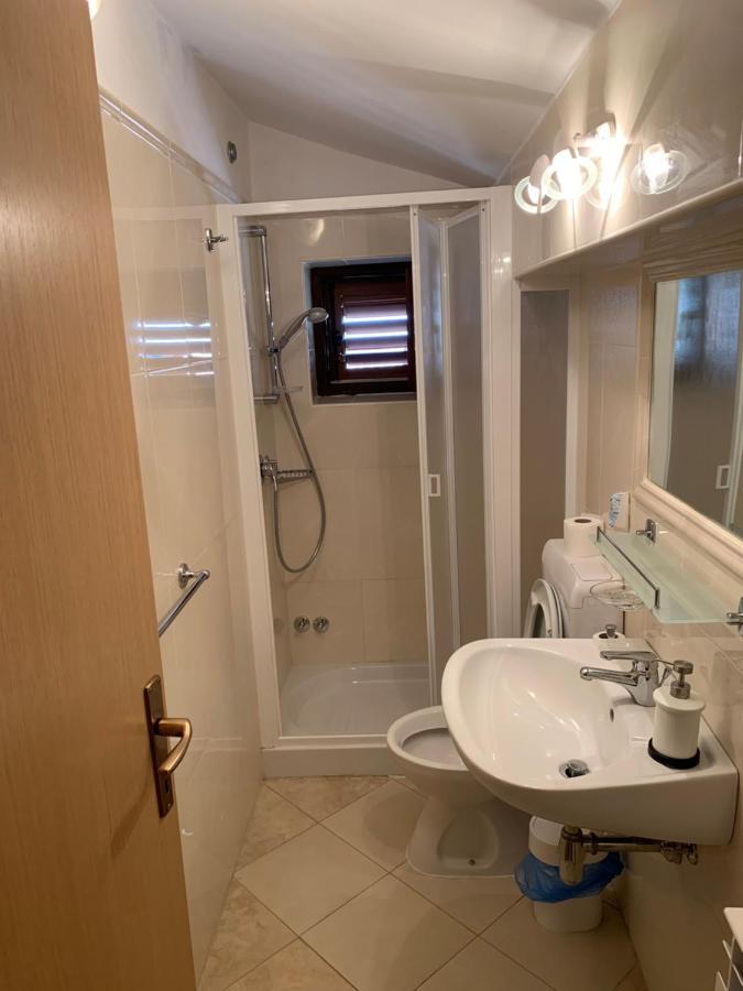 Vila Albatros Rovinj Exterior foto